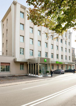  Ibis Styles Parma Toscanini  Парма